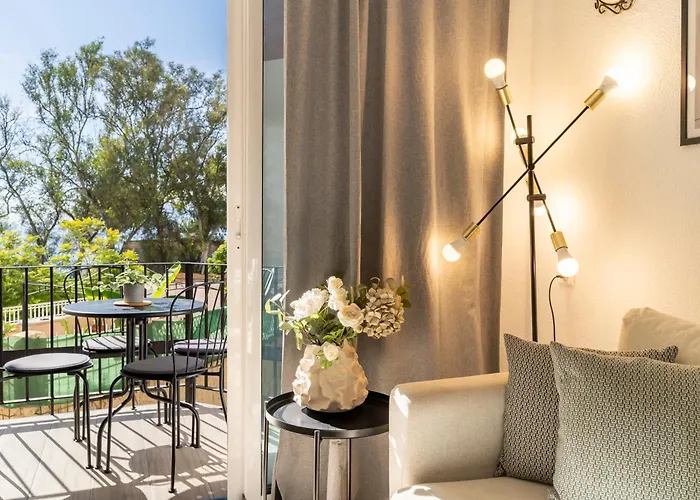 Location In Malaga, Just By The Apartamento Málaga